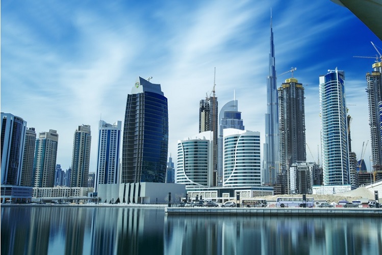 دبي - توقعات إيجابية للاقتصاد الإماراتي خلال السنوات القادمة